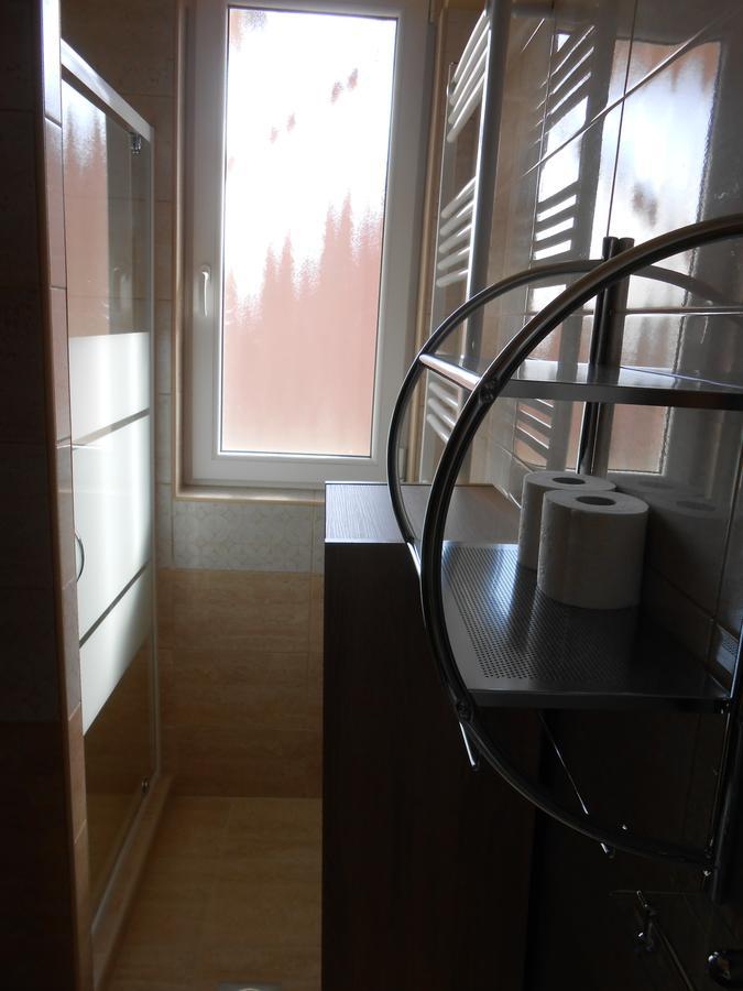 Imola Es Andrea Apartmanhaz 2 Hajduszoboszlo Exterior photo