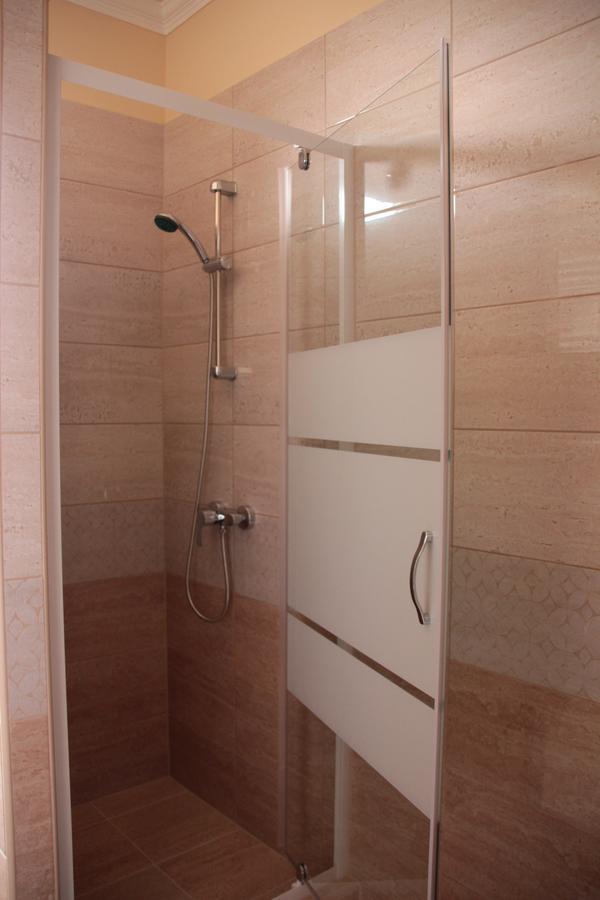 Imola Es Andrea Apartmanhaz 2 Hajduszoboszlo Exterior photo